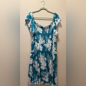 Like New, Torrid Tropical Hibiscus Off-the-shoulder mini dress, Size 3